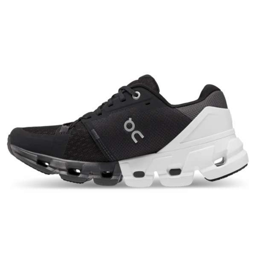 Footwear * | On Women'S Cloudflyer 4 Wide (Black/White)